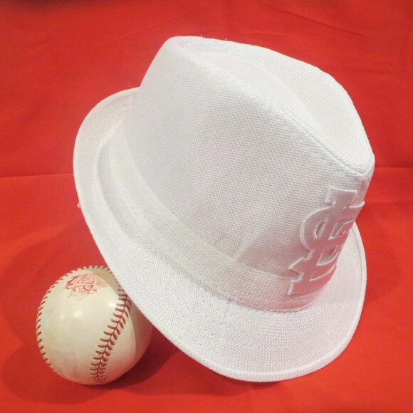 STL / white on white - Picture 2 of 2